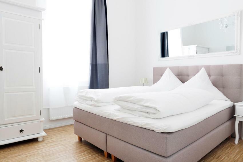 Sc 03 By Rockchair Apartments L Superhost Status L 2 Bedrooms Boxspringbeds Balcony Elevator - Cozy Family & Business Flair Welcomes You! Berlin Extérieur photo